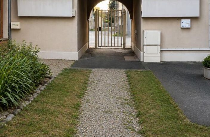Châteauroux T4 avec jardin & véranda en coeur de ville, Fort potentiel ! — photo 4