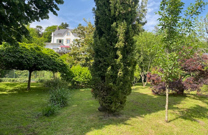 Rochefort en Terre  Maison de maître  11 pièce(s) 240 m2 — photo 2