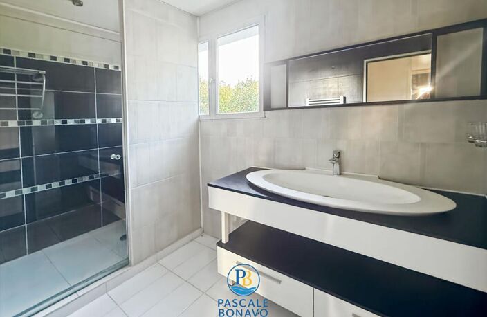 BAISSE DE PRIX - GAILLAN EN MÉDOC - Maison 140m2 - Terrain 2360m2 avec piscine — photo 5