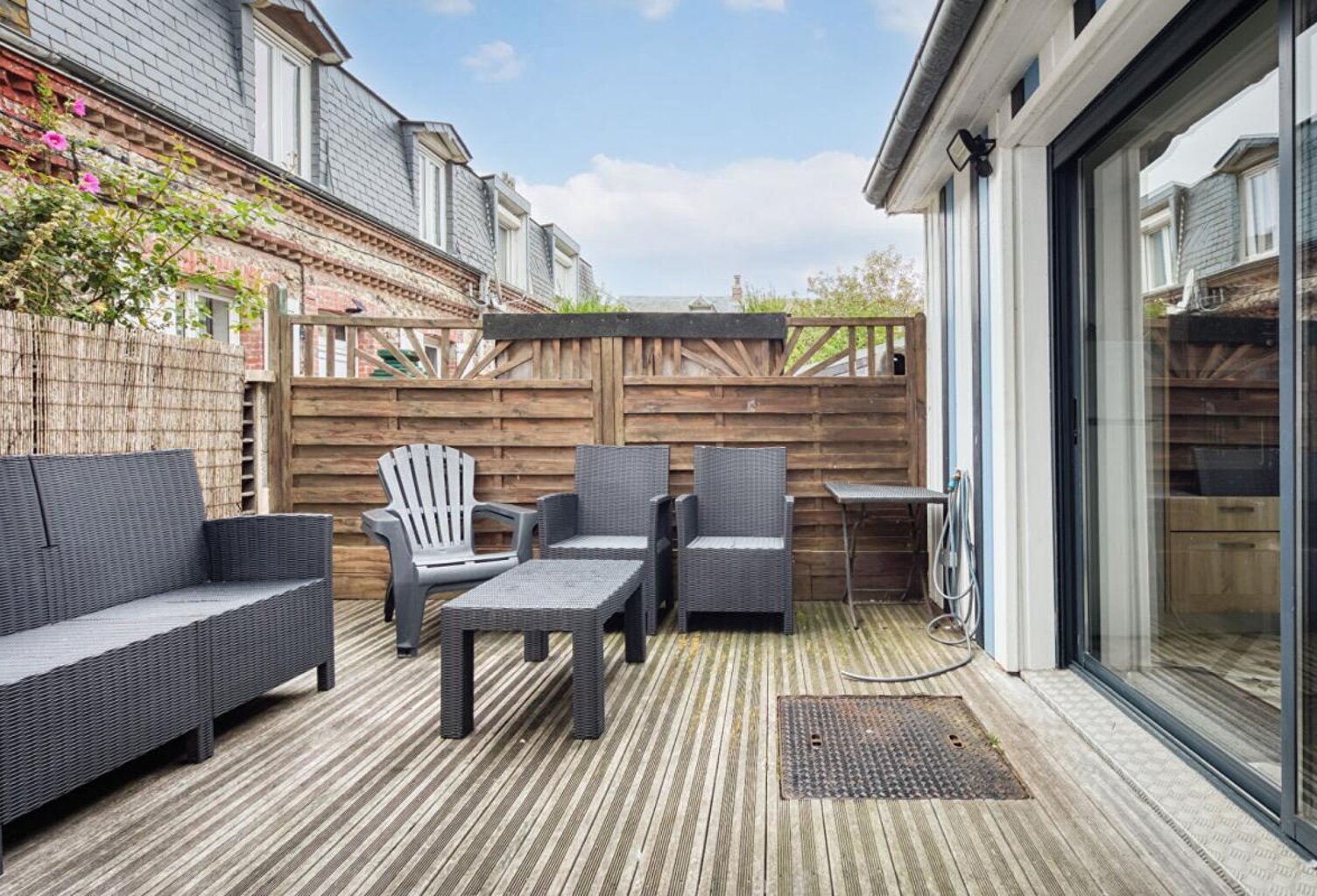 Yportaise avec plage et commerces à pied/aucun travaux/meublé/terrasse — photo 1