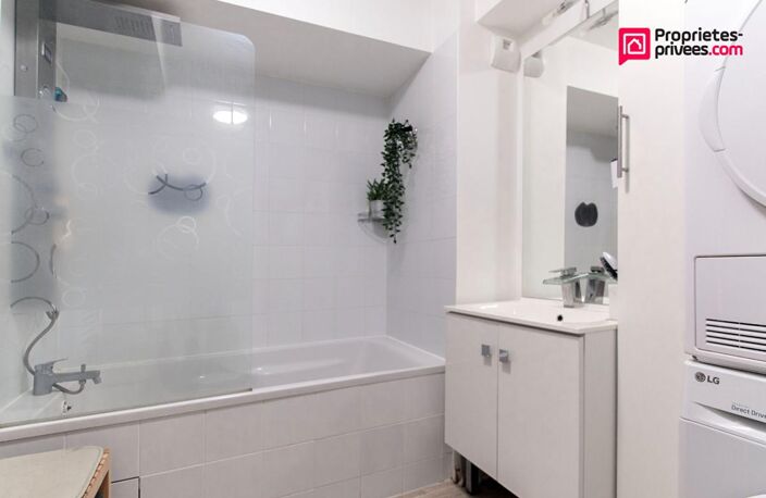 Appartement F4 84m² + terrasse de 76m² + 2 balcons et 2 parkings — photo 2