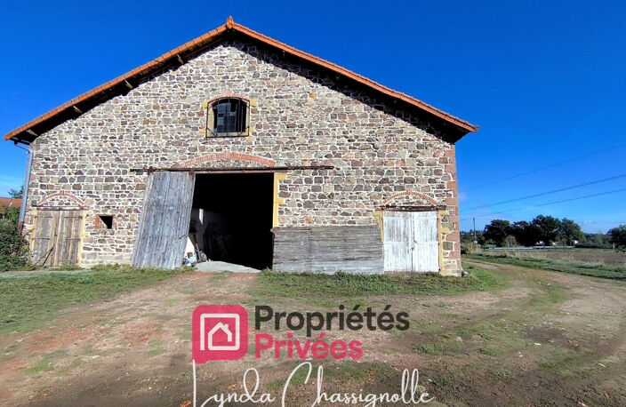 Grange en pierre - 500 m² - Fort potentiel — photo 2