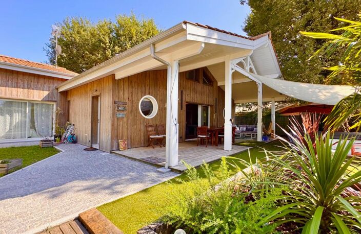 TRES BELLE VILLA OSSATURE BOIS TRES SOIGNEE — photo 5