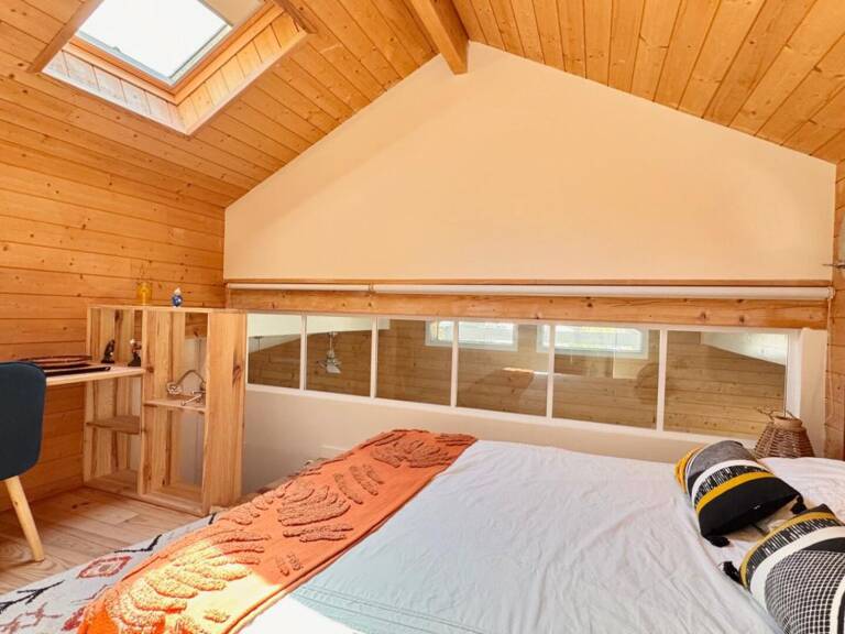 TRES BELLE VILLA OSSATURE BOIS TRES SOIGNEE — photo 1