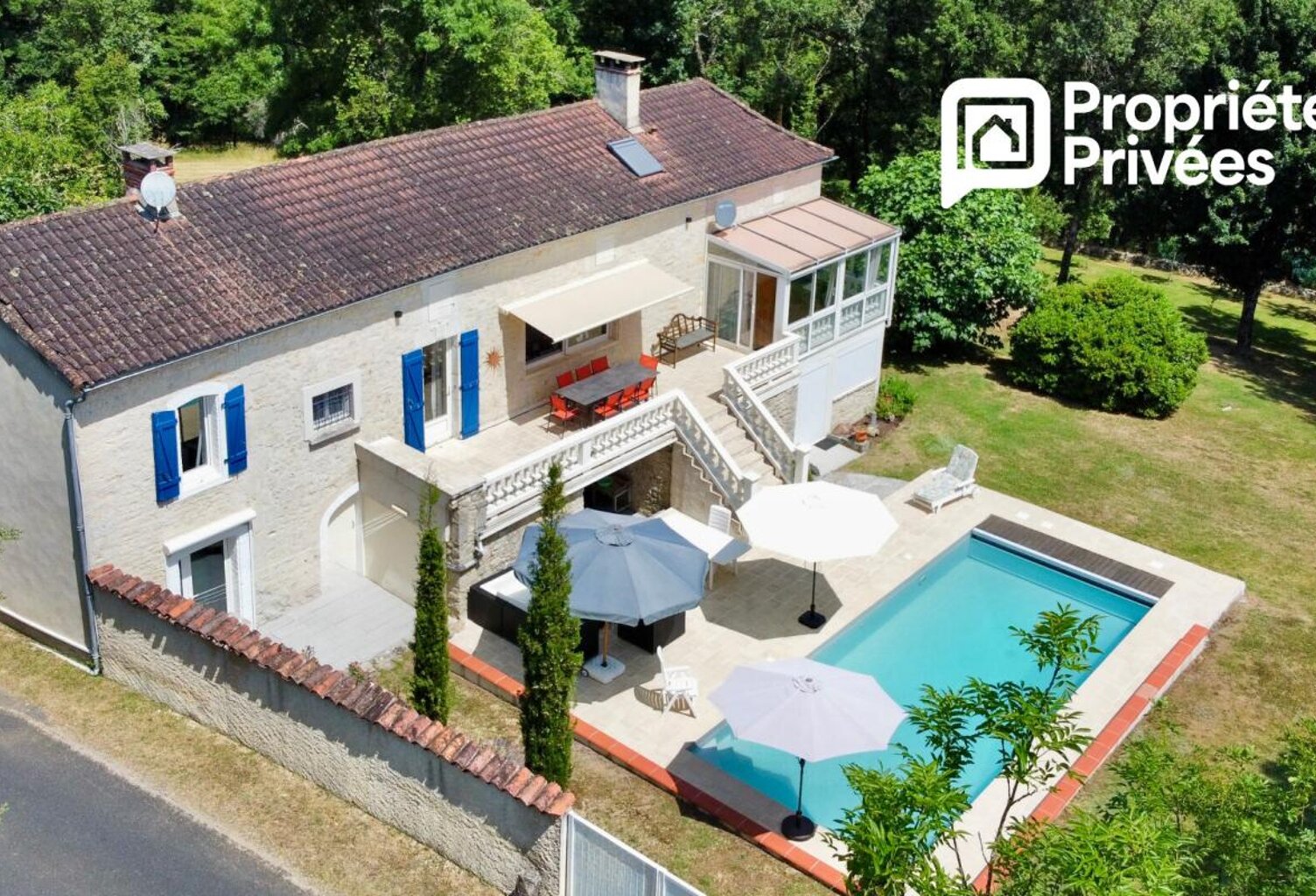 Maison en pierre rénovée 230 m² - 6 chambres - piscine - terrain 5 000 m² à 10 min de Cahors — photo 1