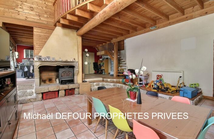 Bas-en-Basset 43210 Maison en pierre 177 m² 5 chambres — photo 4