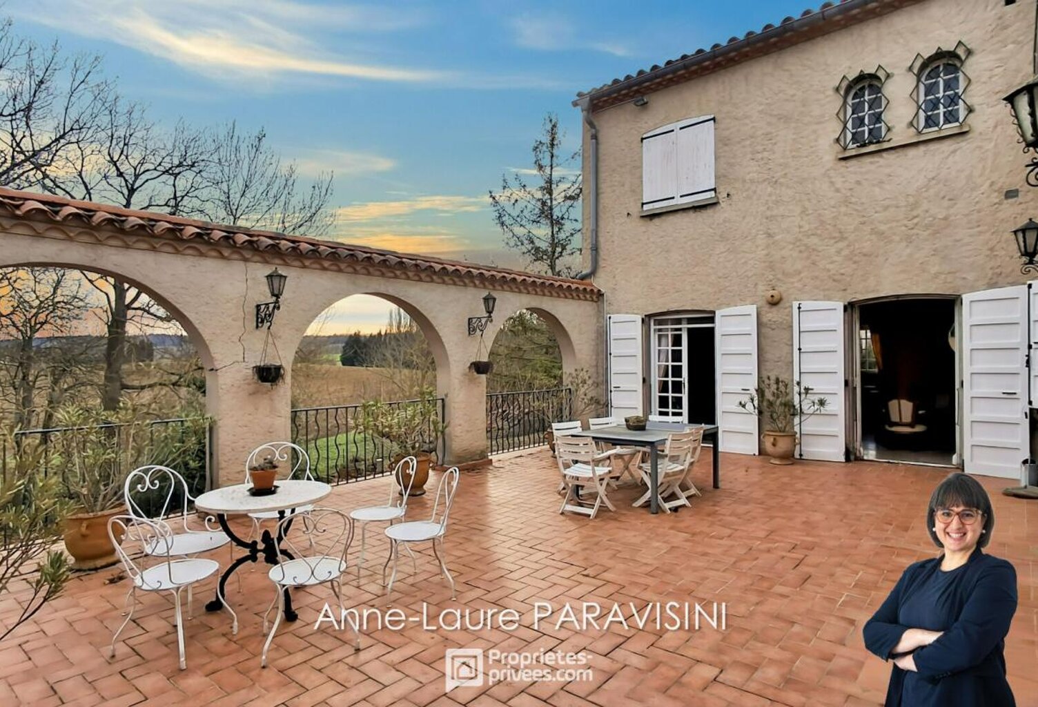 Labastide-d'Anjou -  Grande maison familiale avec jardin, piscine et potentiel  professionnel ou locatif — photo 1