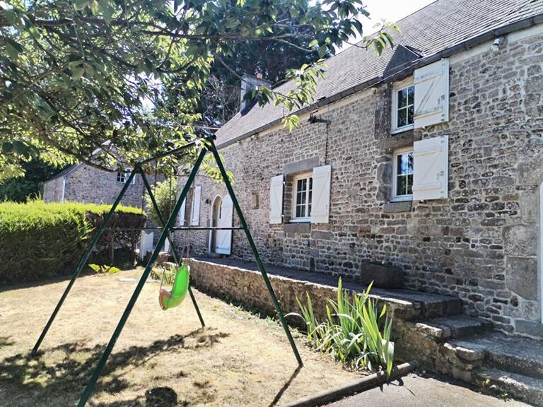 Maison familiale en pierre à Pierreville 7 pièce(s) 190 m2 - 4km de la mer — photo 1