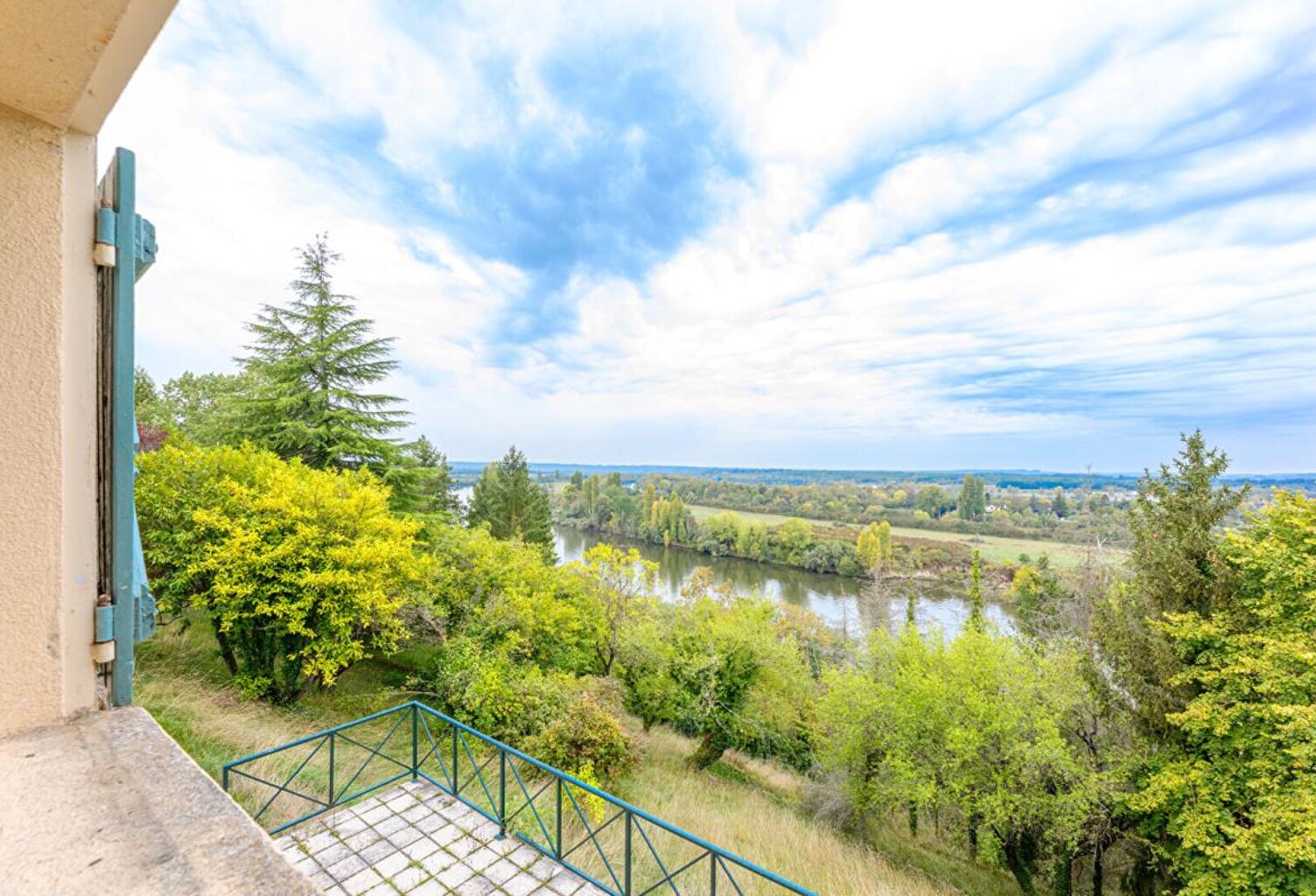PROPRIÉTÉ D'EXCEPTION AU COEUR DE LA VALLÉE DES IMPRESSIONNISTES A LA VUE IMPRENABLE — photo 1