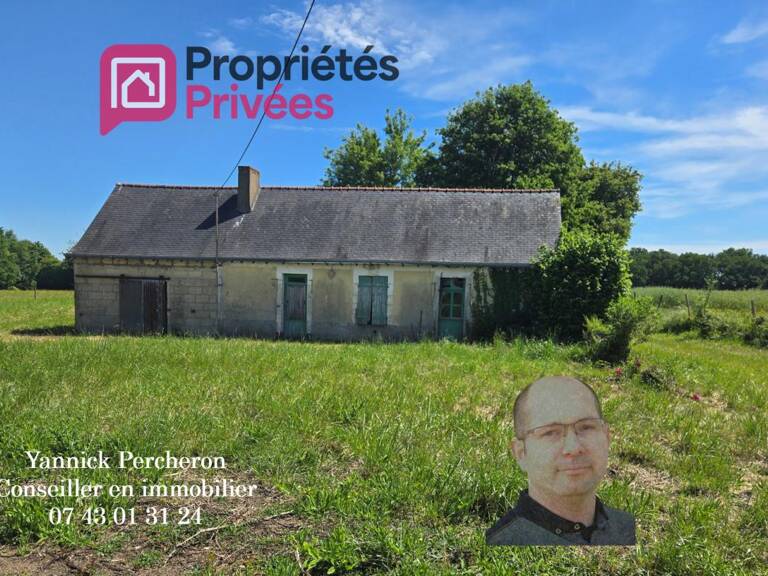 bâtisse en pierre ancienne à réhabiliter sur 4 000 m² de terrain — photo 1