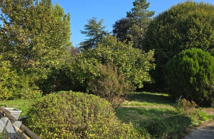 Vente maison 5 pièces 109 m² Saint-Benoît (86280) — photo 5