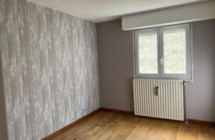 Location appartement 3 pièces 68 m² à Draguignan (83300) — photo 4