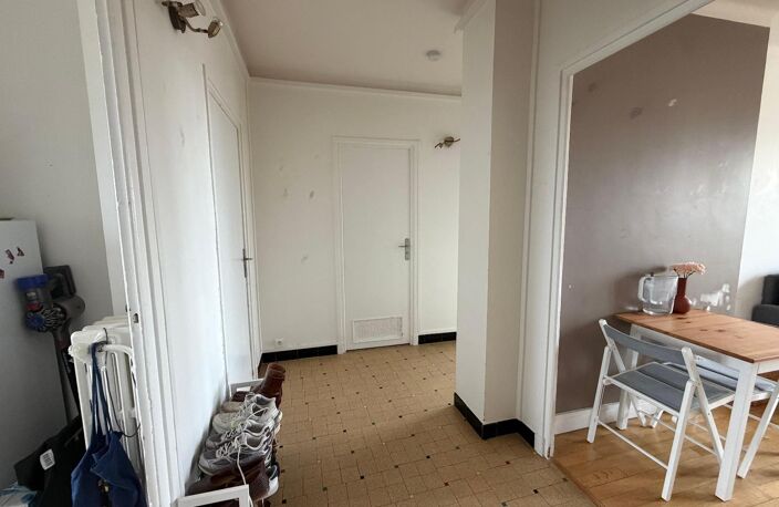 Location appartement 3 pièces 58 m² à Lyon 6 (69006) — photo 4