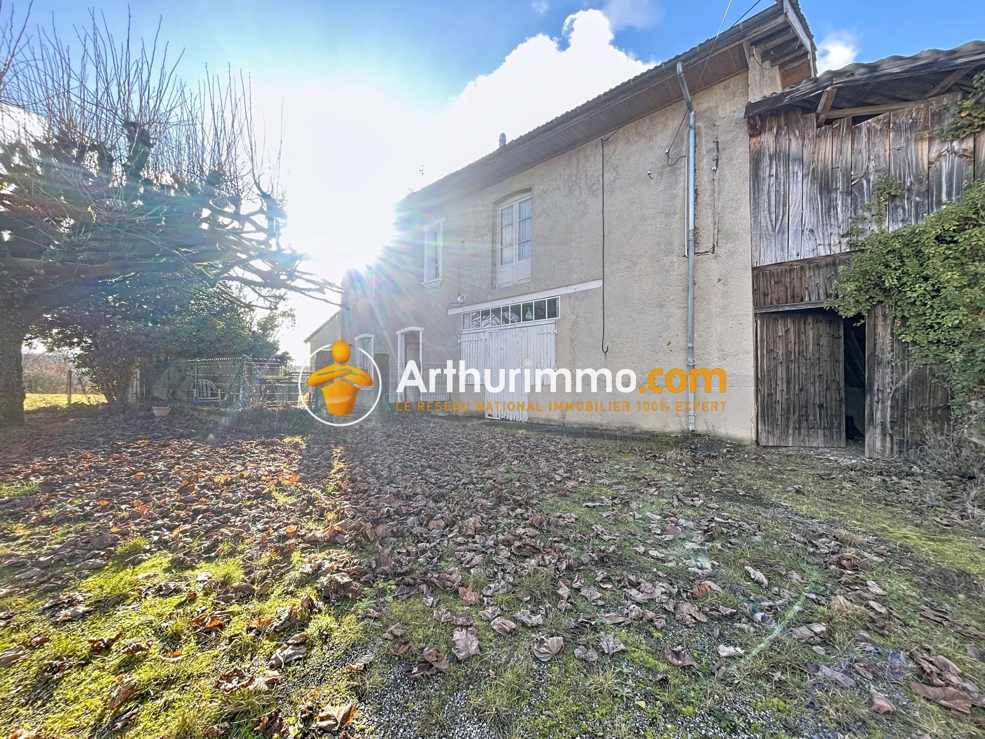 Maison 4 pièces 75 m² · à Montcarra · 75 m² · 139 000 €