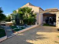 Villa LUNEL NORD — photo 2