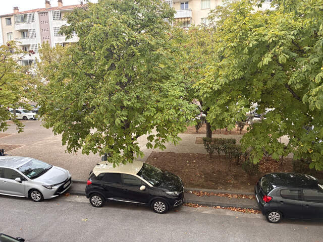 Appartement de type 4 avec veranda et cave — photo du bien
