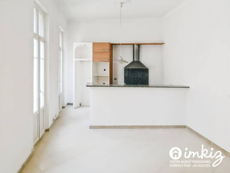 T4 de 80 m² repeint, gros potentiel — photo 1