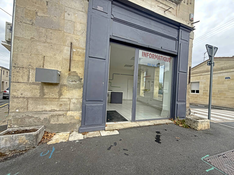 Local commercial à vendre   Libourne — photo 1