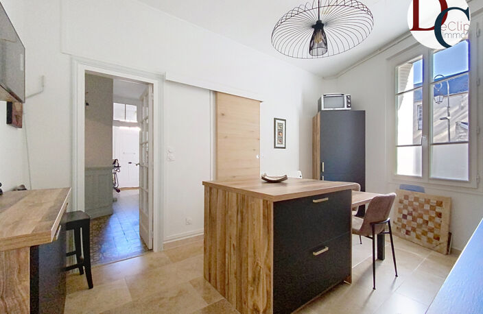 Bel appartement duplex en centre-ville de Senlis avec cour - — photo 5