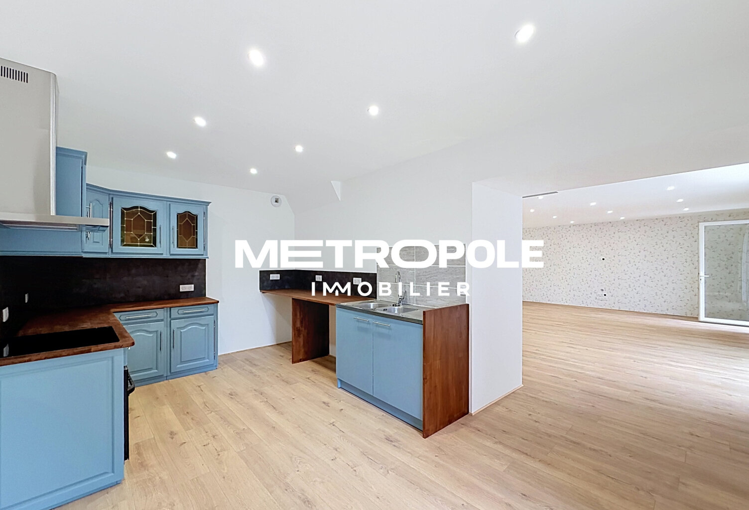 SPACIEUSE MAISON FAMILIALE - VIOLAY — photo 1