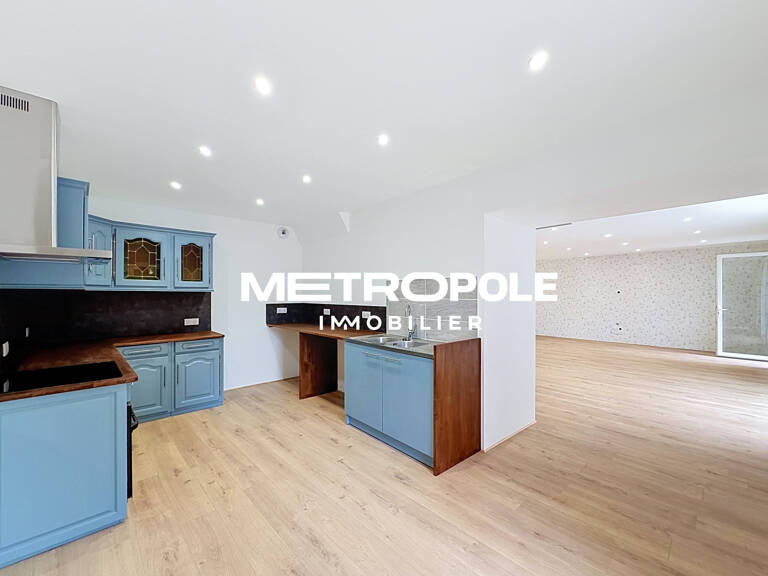 SPACIEUSE MAISON FAMILIALE - VIOLAY — photo 1