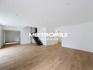 SPACIEUSE MAISON FAMILIALE - VIOLAY — photo 2