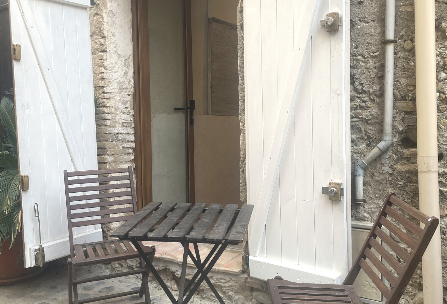Studio rénové avec citerne voûtée au coeur du Haut de Cagnes — photo 1