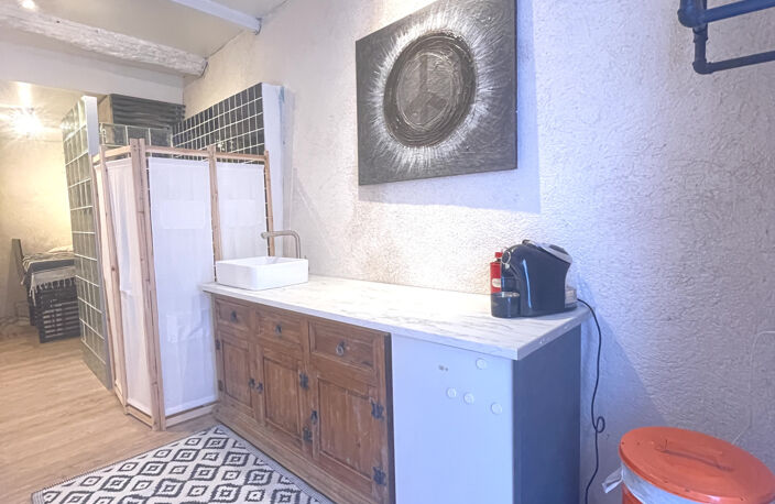 Studio rénové avec citerne voûtée au coeur du Haut de Cagnes — photo 3
