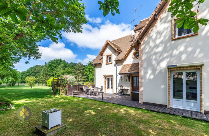 à vendre + Maison Gambais - 215m2 + sous-sol total + dpt Yve — photo 2
