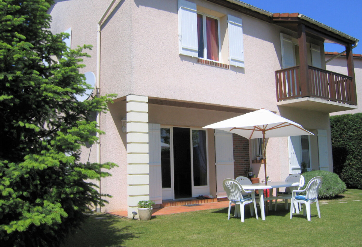 BELLE MAISON 4 CHAMBRE  AU CALME POCHE COMMODITES BRIGNAIS — photo 1