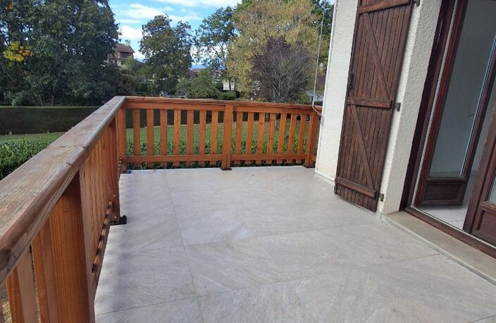 Location appartement 4 pièces 101 m² à Prévessin-Moëns (01280) — photo 2
