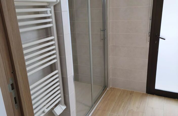 Appartement spacieux de 132 m² à Saint-Laurent-du-Var — photo 5