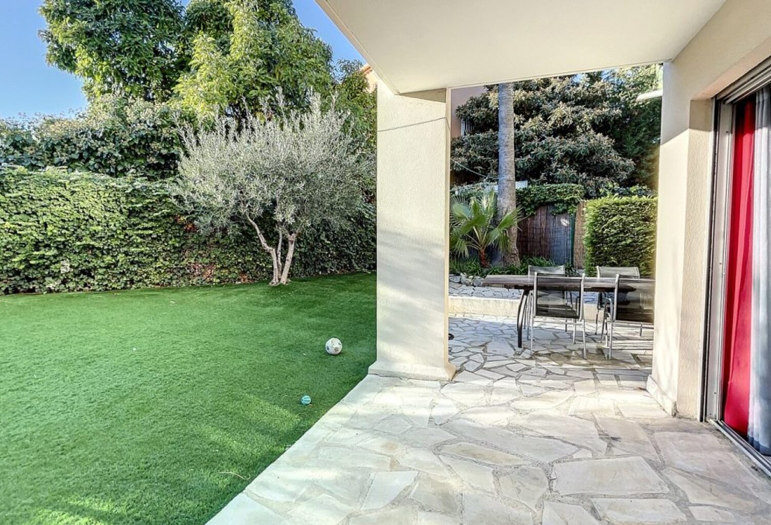 SCHLUTHFELD/ SECONDE LIGNE/200M² DE JARDIN / SUITE PARENTALE — photo 1