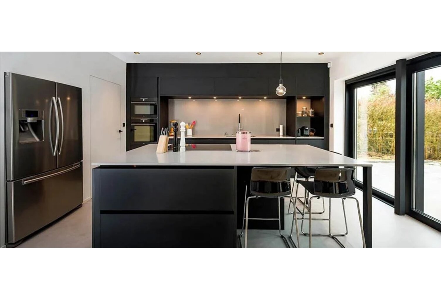  VILLA T4 DUPLEX /A 2 MIN DE BRUMATH/ BEAU VOLUME/ EXPOSITION SUD/EST/OUEST — photo 1