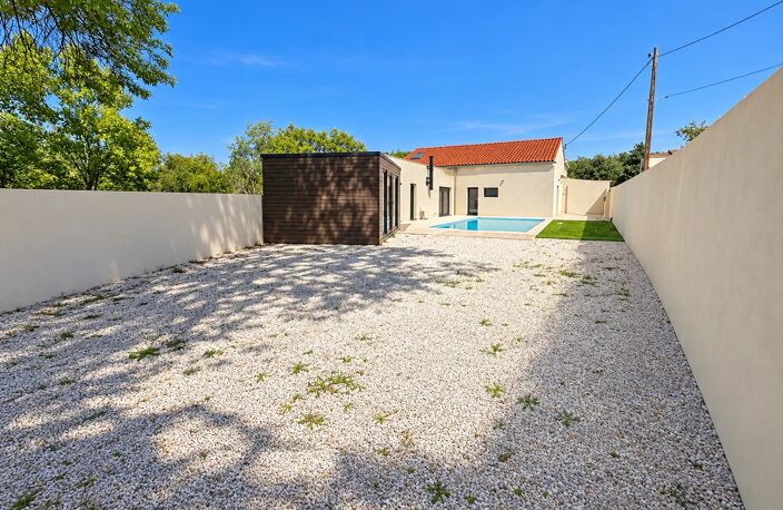 Centre village, villa 4 chambres, sur 407 m2 clos — photo 2