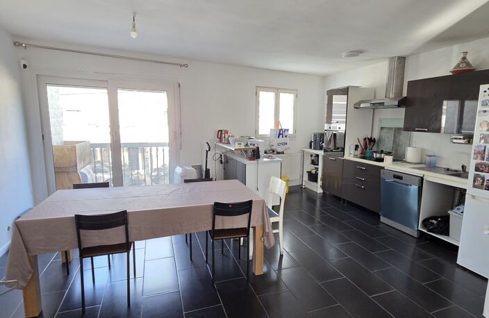 Vente Maison/villa 5 pièces — photo 2