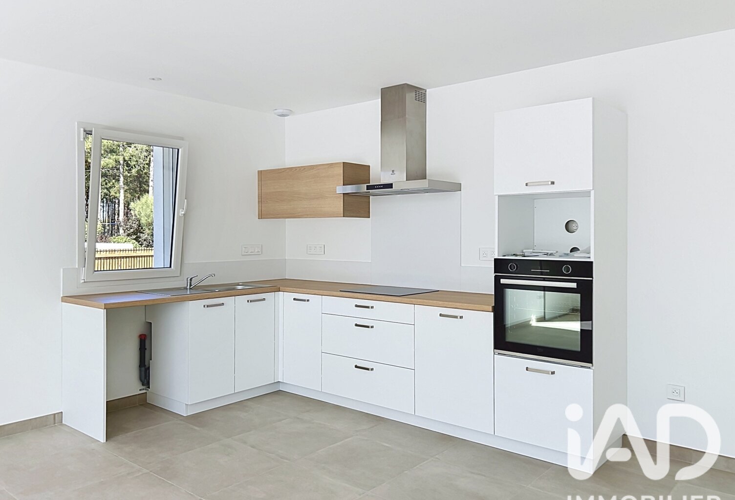 Location Maison/villa 4 pièces — photo 1