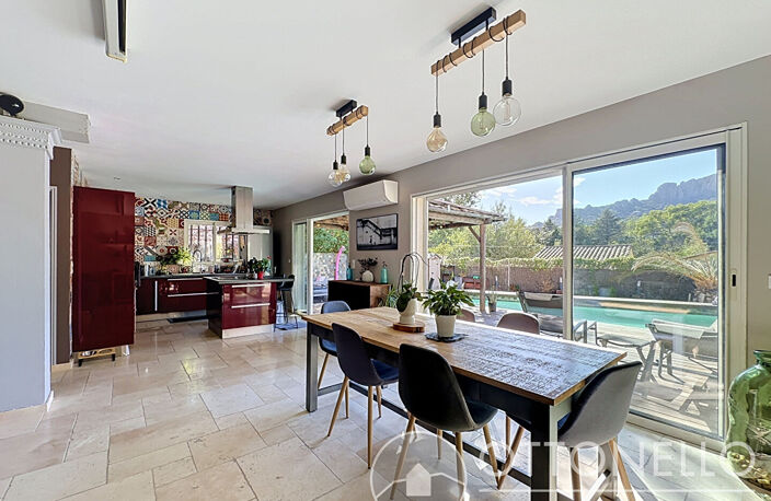 Maison Roquebrune-sur-Argens 4 pièces 117,05 m2 avec piscine — photo 3