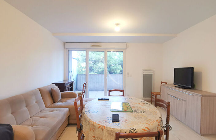 PROCHE GORBELLA : TRES BEAU 2 PIECES AVEC GRANDE TERRASSE DANS IMMEUBLE RECENT — photo 2
