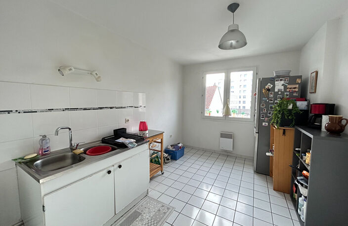 APPARTEMENT REIMS - T3 91 m2 - PROCHE CENTRE — photo 5