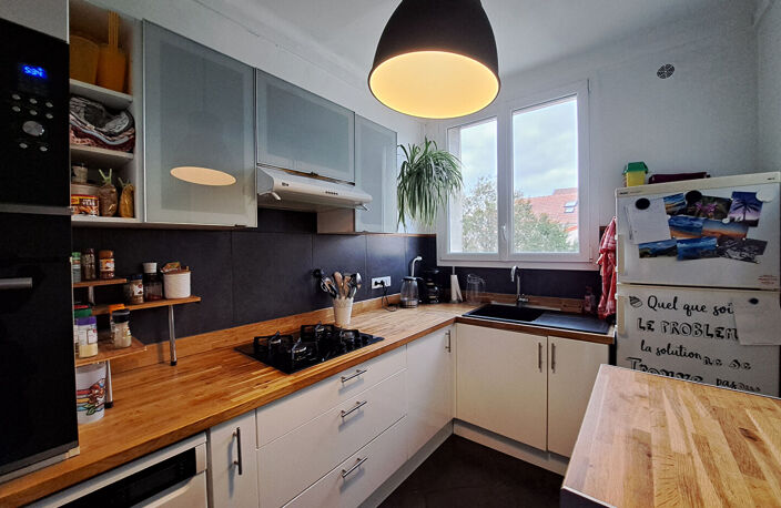 APPARTEMENT MEUBLE 3 PIECES 70M² - REIMS LESAGE — photo 4
