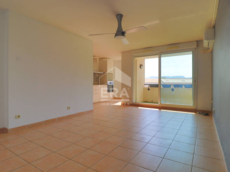 Appartement 10ème - Secteur Saint Jean - 3 pièces 71 m2 - Balcon - Parking - Traversant — photo 1