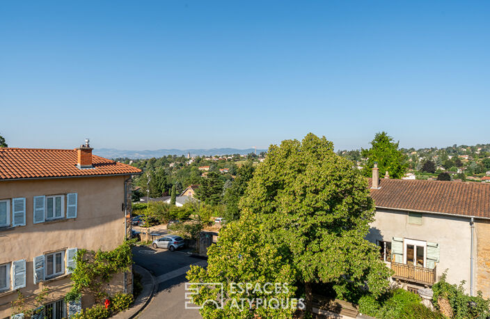 Dernier étage en duplex rénové à Saint Cyr Au Mont d'Or — photo 5