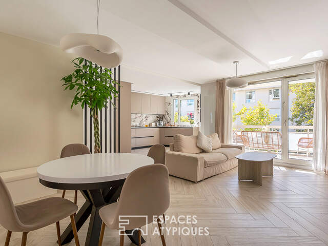 Appartement contemporain avec balcon — photo du bien