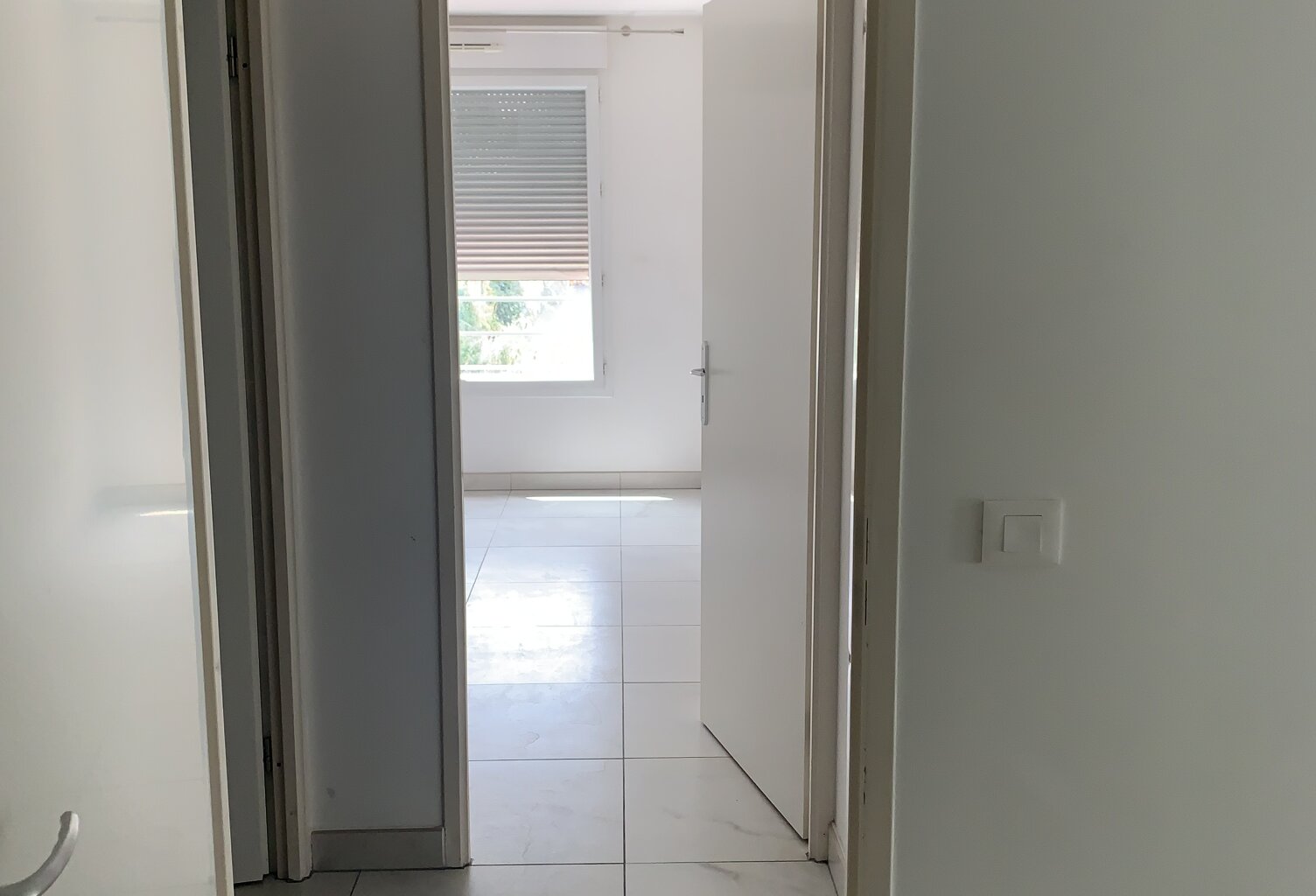 BADIVRY/SEINE 4pièces/74,4m2/ 2 balcons/ Lumineux/ PK/ 390 000€ — photo 1