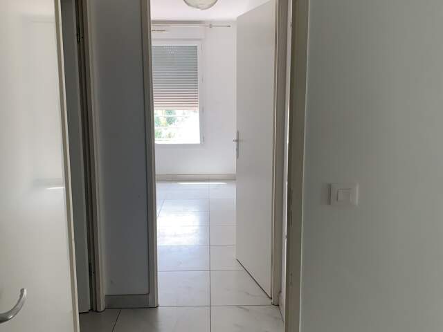 BADIVRY/SEINE 4pièces/74,4m2/ 2 balcons/ Lumineux/ PK/ 390 000€ — photo du bien