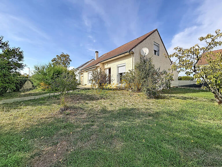 MAISON DES ANNEES 70 - AXE POITIERS-CHATELLERAULT — photo 1