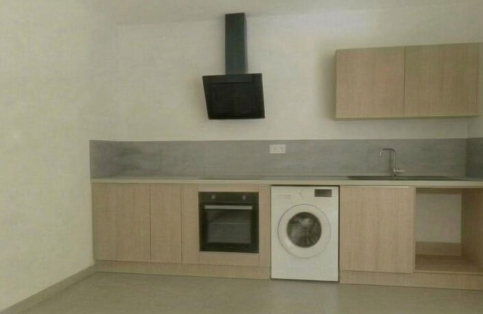 Appartement MEUBLE Marseille 2 pièce(s) 48.26 m2 — photo 2