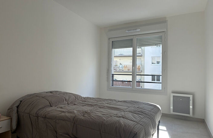 Appartement MEUBLE Marseille 2 pièce(s) 48.26 m2 — photo 3