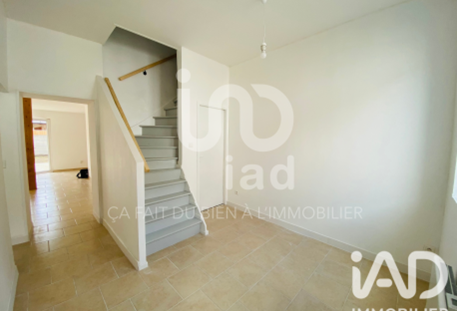 Location Maison de ville 3 pièces — photo 1